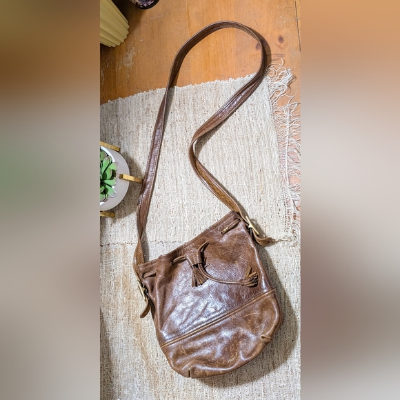 FOUNT COCOA COVENTRY BUCKET BAG CLASSIC - Picture 1 of 5